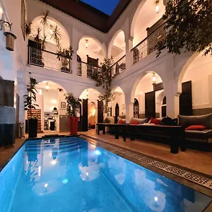 4* رياد Alboraq