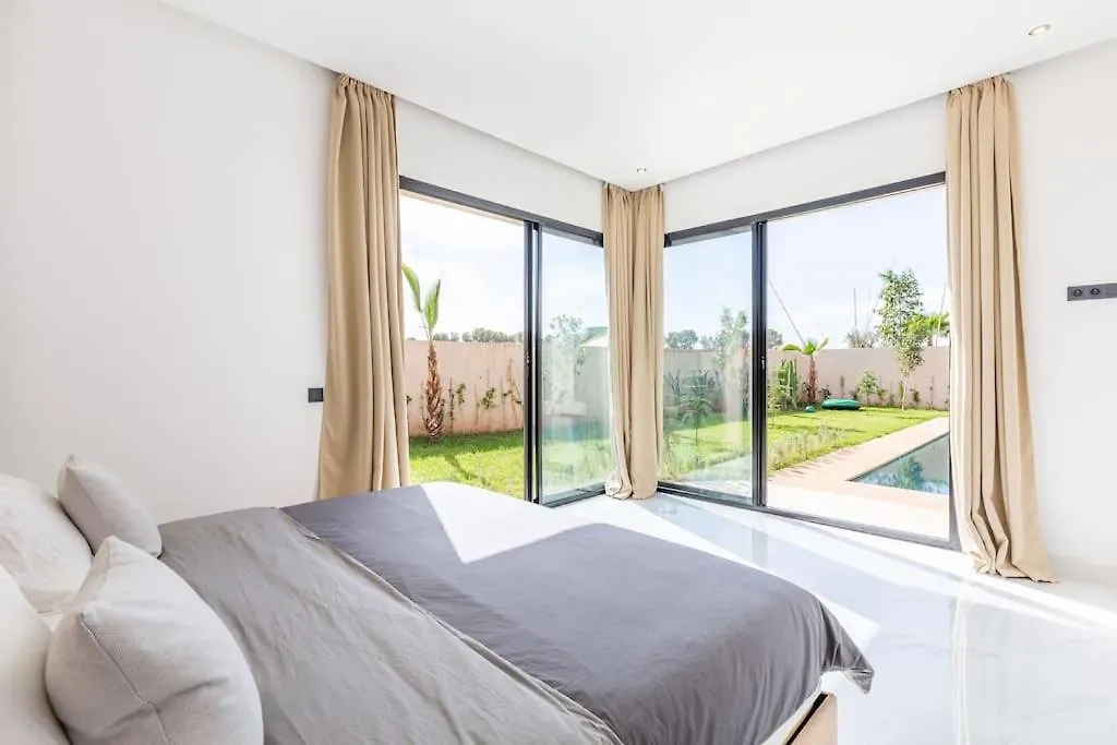 Villa Miami, Jacuzzi, Piscine Chauffee ,Table Ping Pong Marrakesz