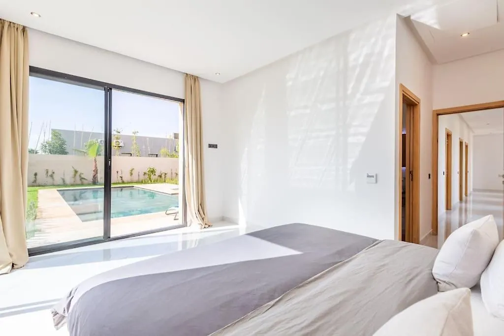 Villa Miami, Jacuzzi, Piscine Chauffee ,Table Ping Pong Marrakesz