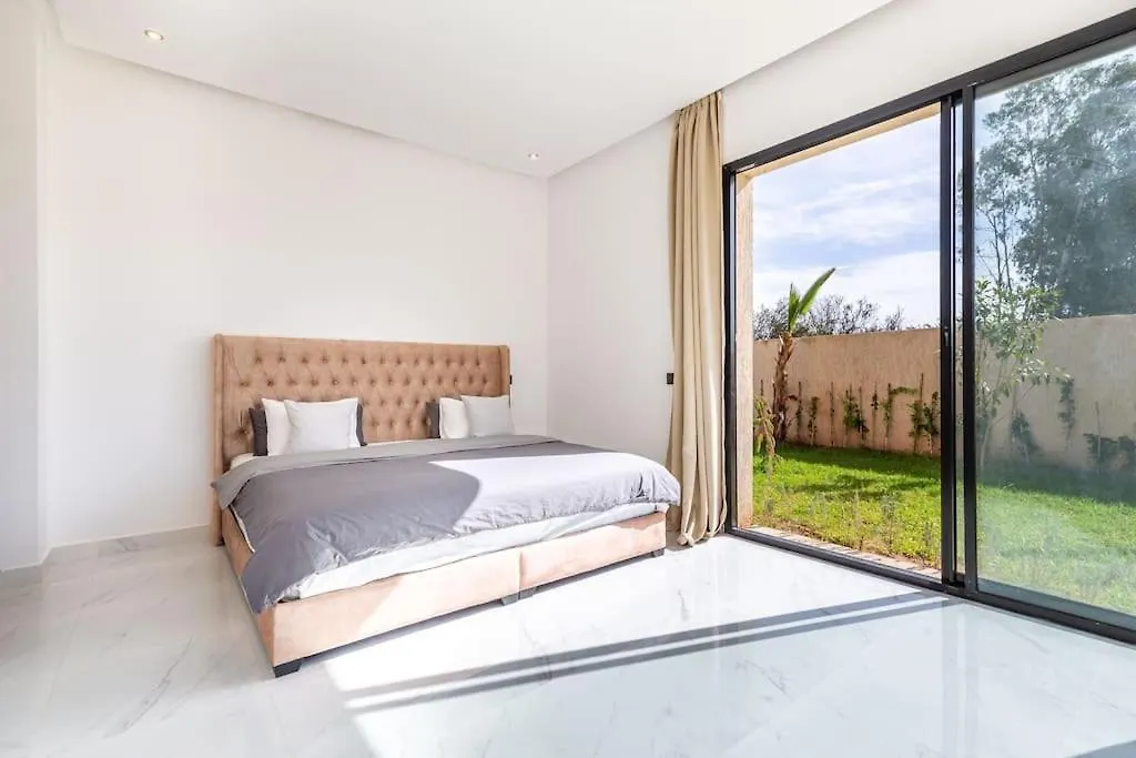 Villa Miami, Jacuzzi, Piscine Chauffee ,Table Ping Pong Marrakesh Morocco