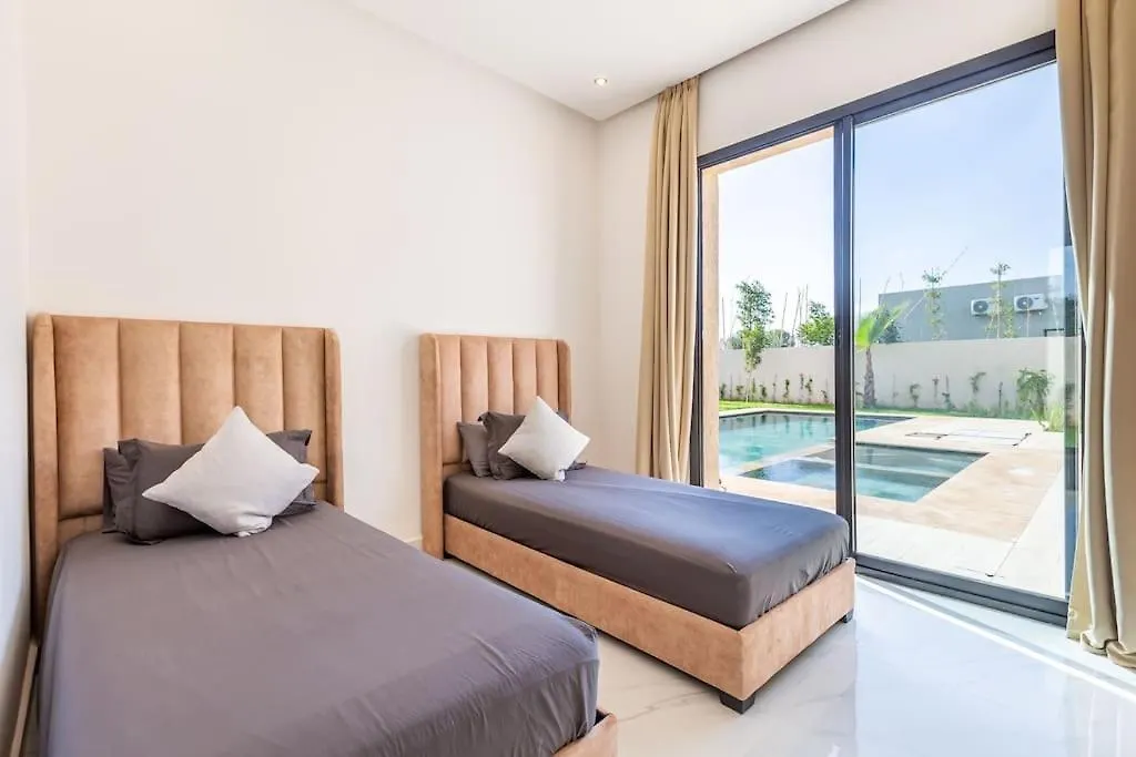 Villa Miami, Jacuzzi, Piscine Chauffee ,Table Ping Pong Marrakesh 0*,  Morocco