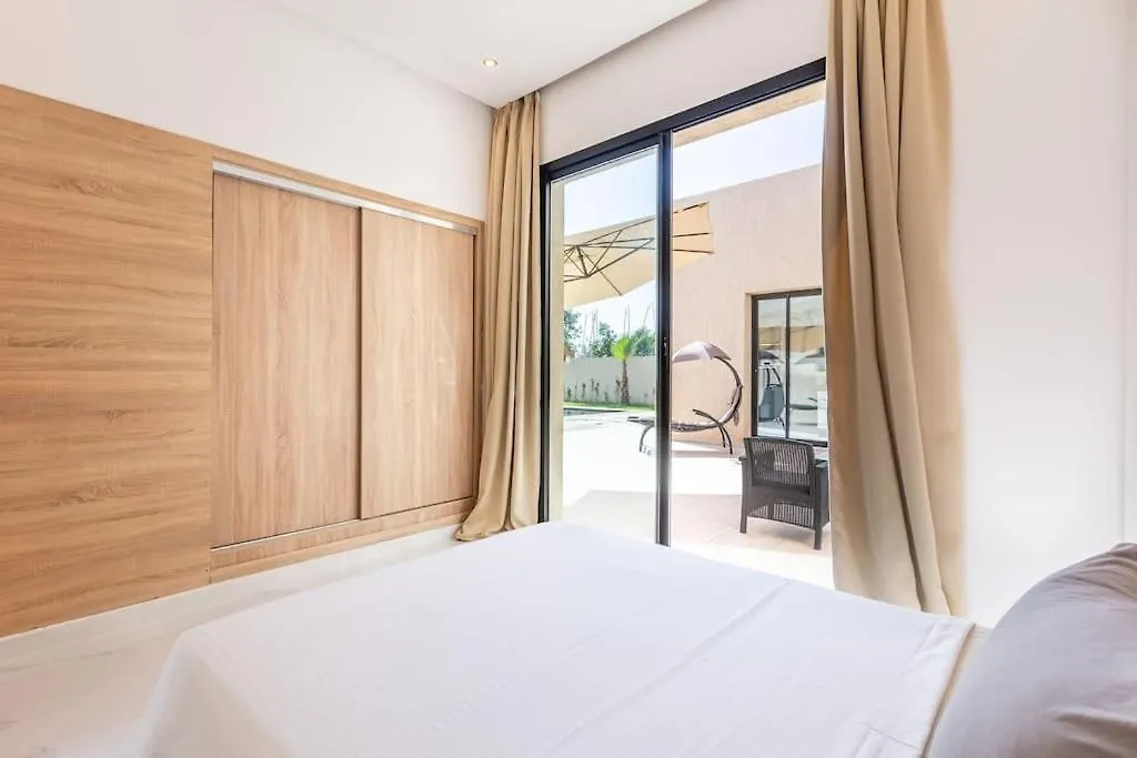 Villa Miami, Jacuzzi, Piscine Chauffee ,Table Ping Pong Marrakesh