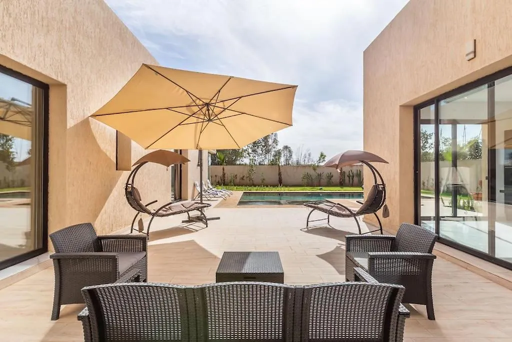 Villa Miami, Jacuzzi, Piscine Chauffee ,Table Ping Pong Marrakesh